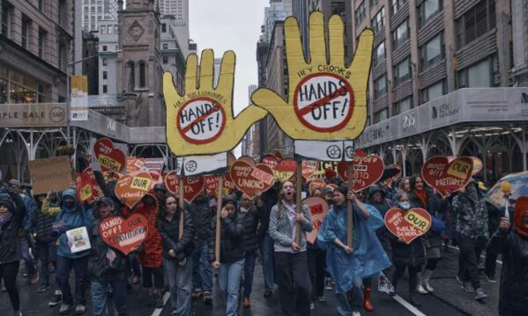 Protesters tee off against Trump, Musk in Hands Off! rallies across US Protesters tee off against Trump, Musk in Hands Off! rallies across US