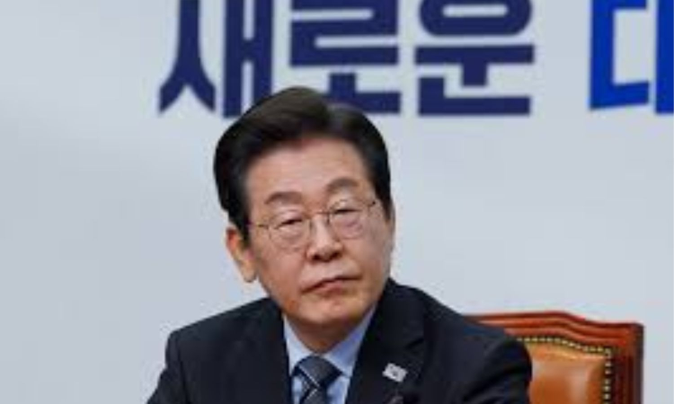 South Korean opposition leader opens about presidential bid South Korean opposition leader opens about presidential bid