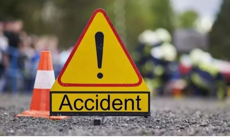Speeding car hits students in Ramanathapuram; girl dead, boy injured Speeding car hits students in Ramanathapuram; girl dead, boy injured