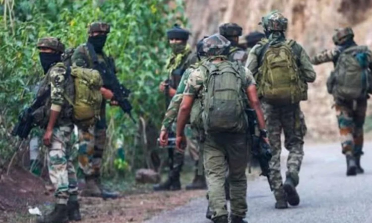 Indian Army foils infiltration bid in Uri LoC; ops underway Indian Army foils infiltration bid in Uri LoC; ops underway