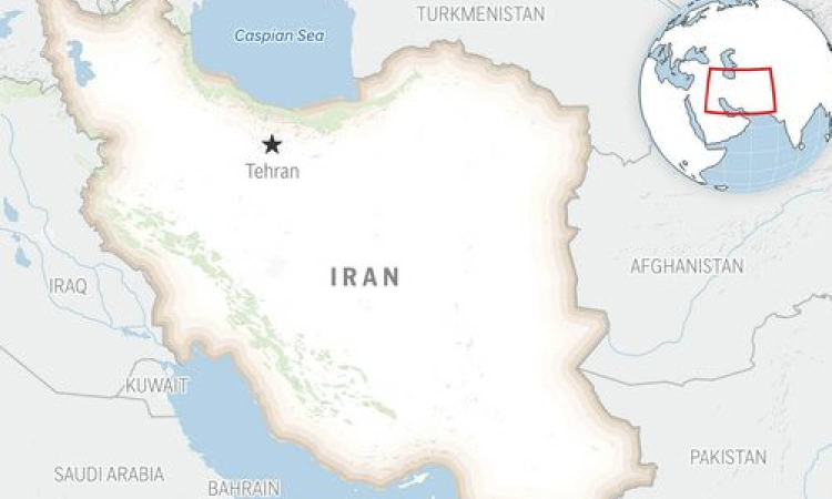 Massive explosion, fire strikes Iranian port, injures at least 516 people Massive explosion, fire strikes Iranian port, injures at least 516 people