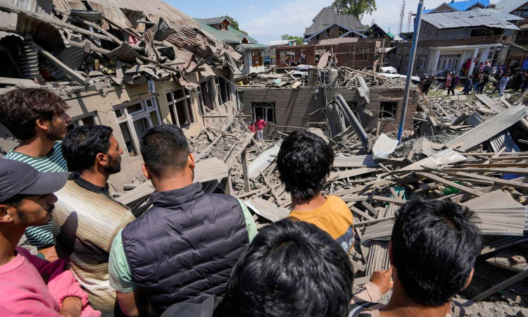 Houses razed, hundreds detained in massive crackdown in Kashmir post Pahalgam massacre Houses razed, hundreds detained in massive crackdown in Kashmir post Pahalgam massacre