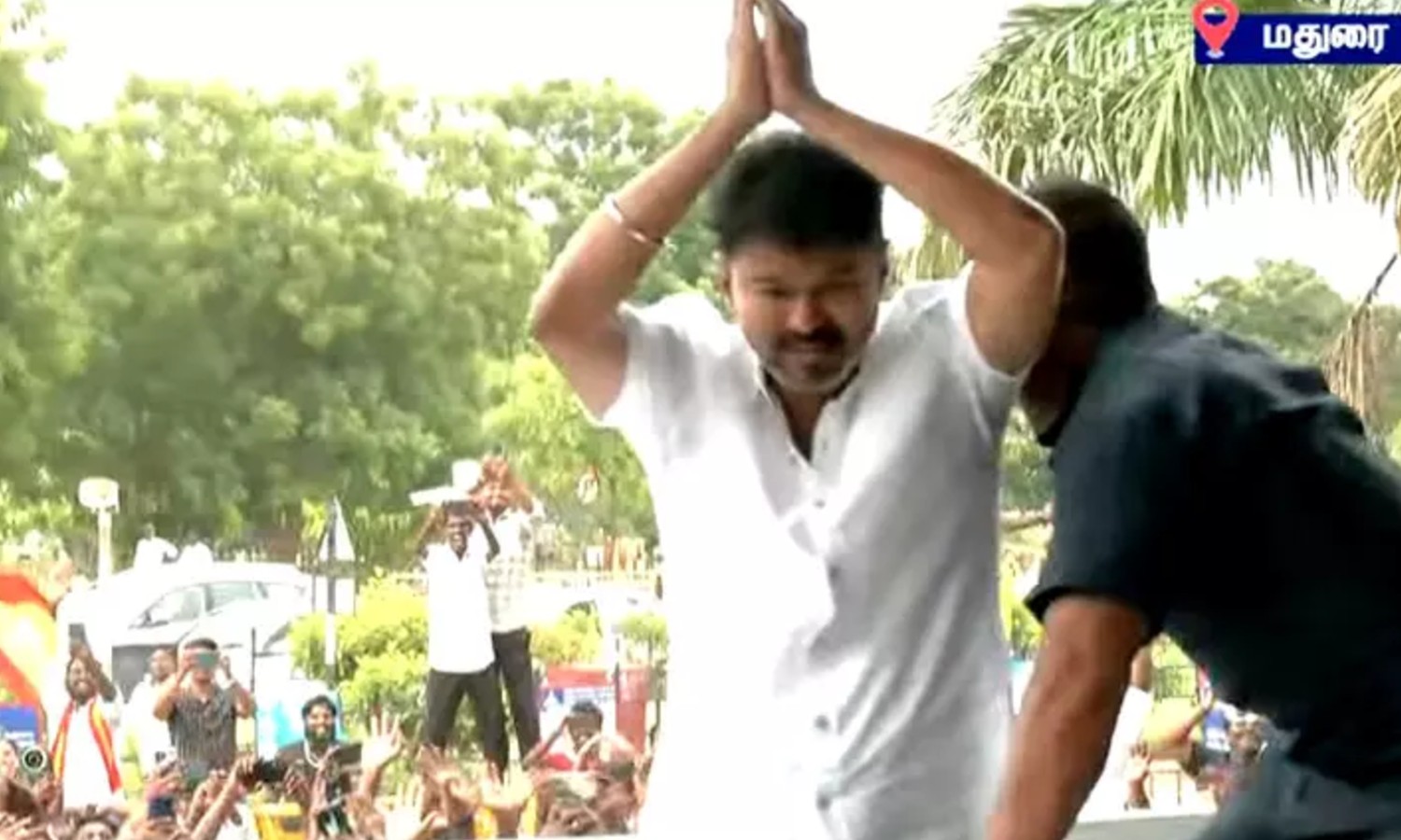Watch | Vijays Madurai pit stop turns into roadshow; TVK cadres and fans give grand welcome