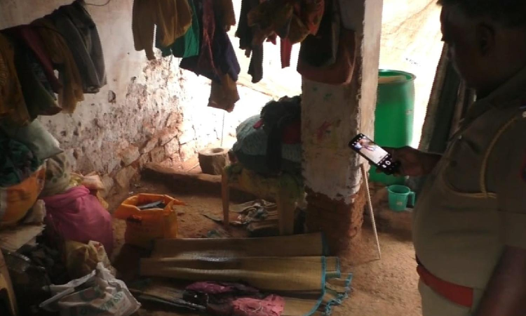 Tiruchy: Mother of 4 held for burying newborn; female infanticide angle under probe Tiruchy: Mother of 4 held for burying newborn; female infanticide angle under probe