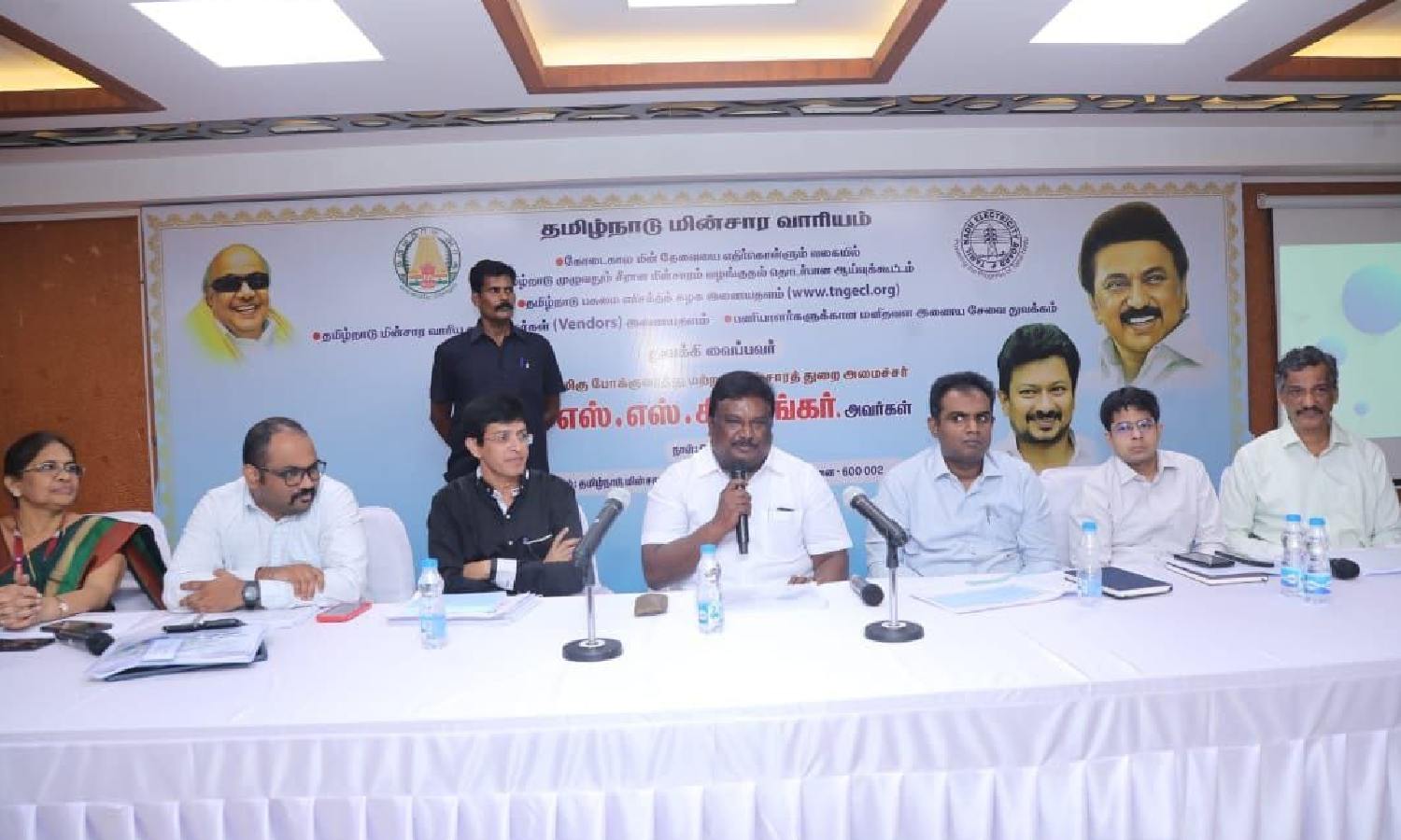 Restore power supply quickly, EB Minister Sivasankar tells field staff