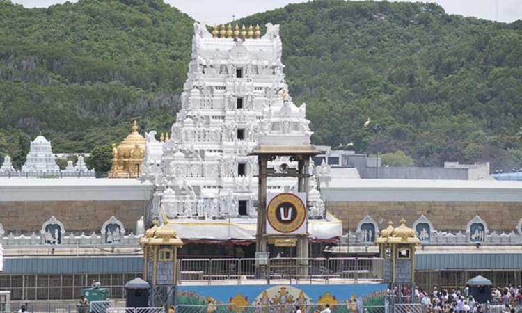 Security tightened at Tirumala temple in view of rising India-Pak tensions Security tightened at Tirumala temple in view of rising India-Pak tensions
