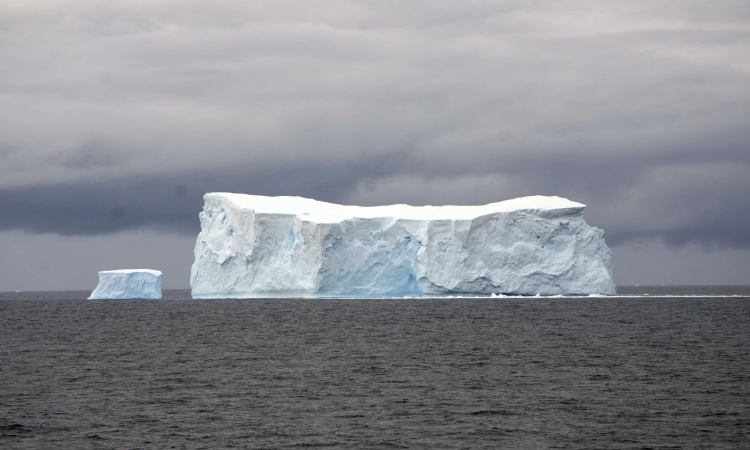 Fund cuts: Will US be forced off the icy continent? Fund cuts: Will US be forced off the icy continent?