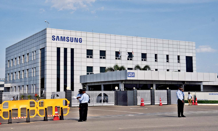 Tamil Nadu: End to unrest as Samsung, CITU sign wage pact Tamil Nadu: End to unrest as Samsung, CITU sign wage pact