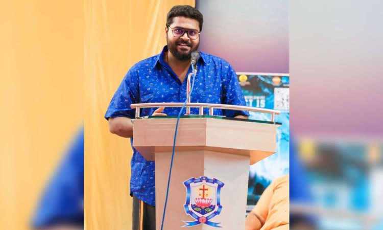 Director Ajay Gnanamuthu pens note of gratitude as superhit film Demonte Colony completes 10 years Director Ajay Gnanamuthu pens note of gratitude as superhit film Demonte Colony completes 10 years
