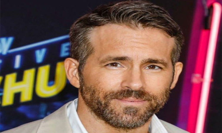Ryan Reynolds pitches R-rated ‘Star Wars’ movie to Disney Ryan Reynolds pitches R-rated ‘Star Wars’ movie to Disney