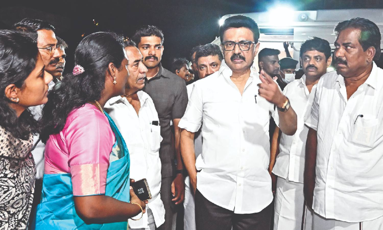 Stalin hogs limelight on eve of DMK’s General Council meeting with 20-km roadshow Stalin hogs limelight on eve of DMK’s General Council meeting with 20-km roadshow