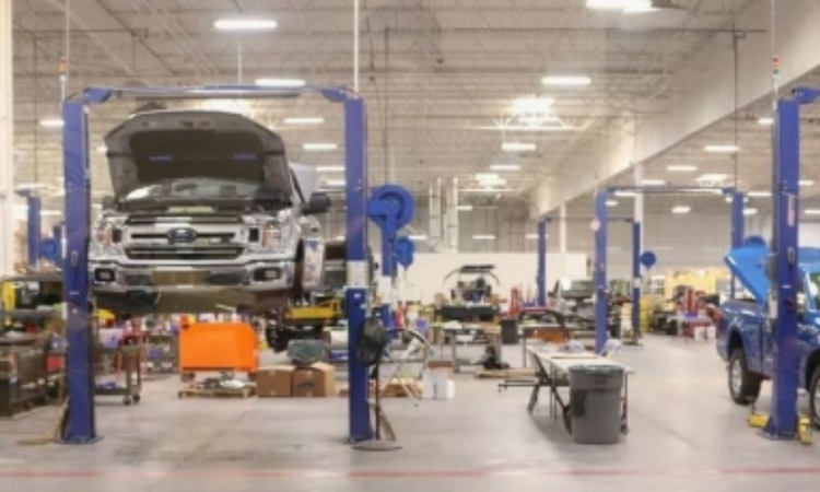 Centre launches new scheme to make India global hub for making electric cars Centre launches new scheme to make India global hub for making electric cars
