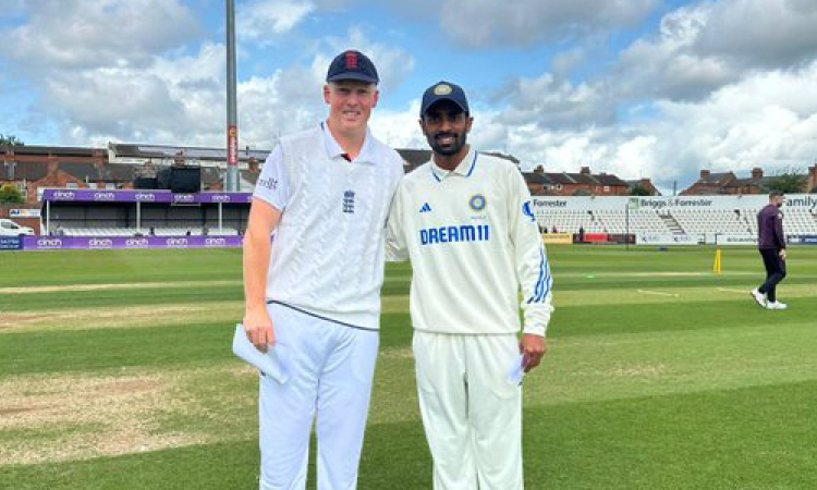 England Lions opt to field against India A in second unofficial Test England Lions opt to field against India A in second unofficial Test