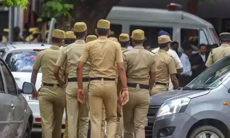 Establish separate police station in Singaperumal Koil Panchayat, urge residents Establish separate police station in Singaperumal Koil Panchayat, urge residents