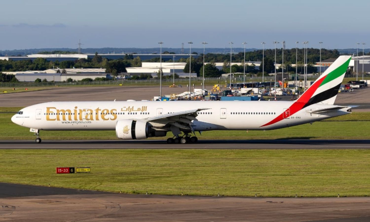 Dubai-bound Emirates flight halted on Chennai runway after technical snag Dubai-bound Emirates flight halted on Chennai runway after technical snag