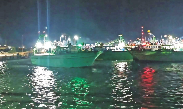 Thoothukudi fishermen return to sea after ban ends Thoothukudi fishermen return to sea after ban ends