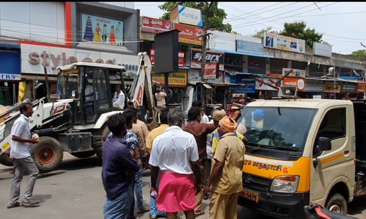 Chennai: Hundreds of encroached shops removed from Tambaram market Chennai: Hundreds of encroached shops removed from Tambaram market