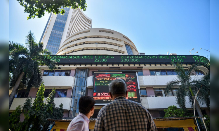 Markets decline in early trade amid caution ahead of tariff deadline, weak Asian peers Markets decline in early trade amid caution ahead of tariff deadline, weak Asian peers