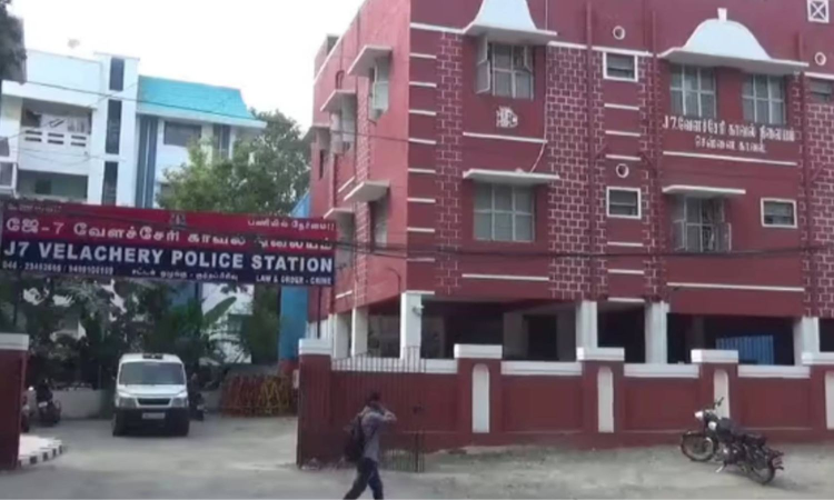 Cops suspended after UP man jumps to death from Velachery police station Cops suspended after UP man jumps to death from Velachery police station