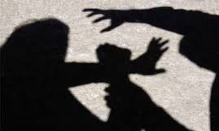 Former AIADMK councillor attacked in Kancheepuram home; fellow party worker arrested Former AIADMK councillor attacked in Kancheepuram home; fellow party worker arrested