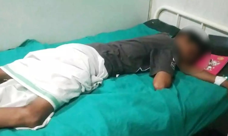 Chennai student injured by acid while cleaning school lab; parents demand action Chennai student injured by acid while cleaning school lab; parents demand action