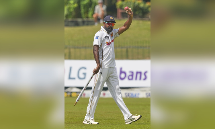 Jayasuriya takes 5 wickets as Sri Lanka beats Bangladesh by an innings and 78 runs in 2nd test