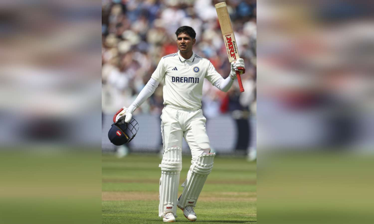 Gill becomes first Asian Test skipper to score double hundred in England, pips Gavaskars 221 Gill becomes first Asian Test skipper to score double hundred in England, pips Gavaskars 221
