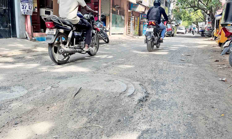 Chennai Citizen Connect: Re-lay milled Old Mambalam Road soon, urge commuters Chennai Citizen Connect: Re-lay milled Old Mambalam Road soon, urge commuters
