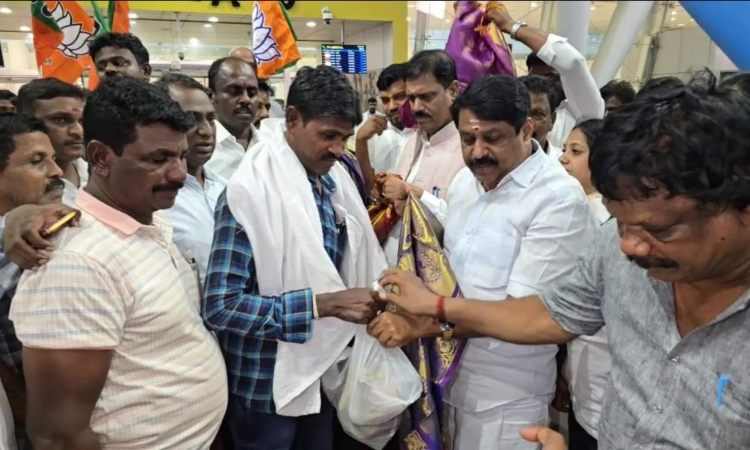 No job or food, and missiles flying overhead: Rescued Tirunelveli fishermen recount Iran horror No job or food, and missiles flying overhead: Rescued Tirunelveli fishermen recount Iran horror