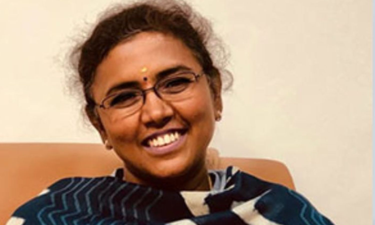 All ‘Ungaludan Stalin’ petitions will be resolved in 45 days, assures Amudha All ‘Ungaludan Stalin’ petitions will be resolved in 45 days, assures Amudha