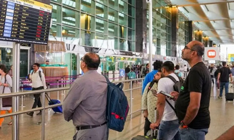 India advises its citizens against non-essential travel to Iran India advises its citizens against non-essential travel to Iran