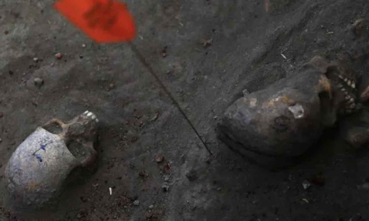 Remains of girl child among 65 skeletons unearthed at Sri Lankas Chemmani mass grave Remains of girl child among 65 skeletons unearthed at Sri Lankas Chemmani mass grave