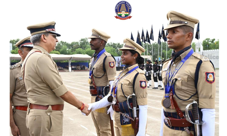 Tamil Nadu: Engineers, PhD scholar among 24 DSP recruits completed training Tamil Nadu: Engineers, PhD scholar among 24 DSP recruits completed training