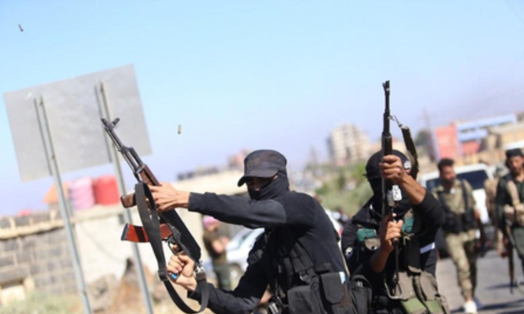 Syrian interim govt begins phased implementation of ceasefire in Sweida as clashes continue
