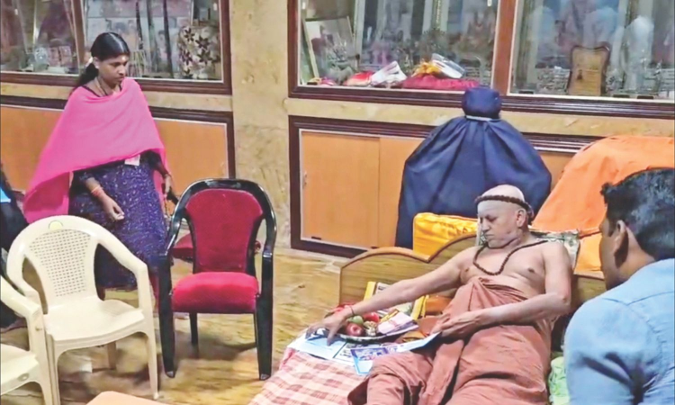 Cops probe Madurai Adheenam for claiming false death threat to life Cops probe Madurai Adheenam for claiming false death threat to life