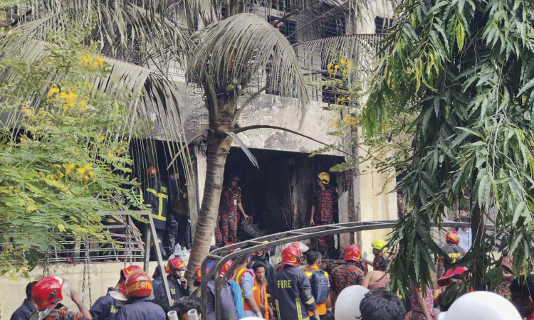 Bangladesh Air Force training aircraft crashes into school building; 19  killed, dozens injured