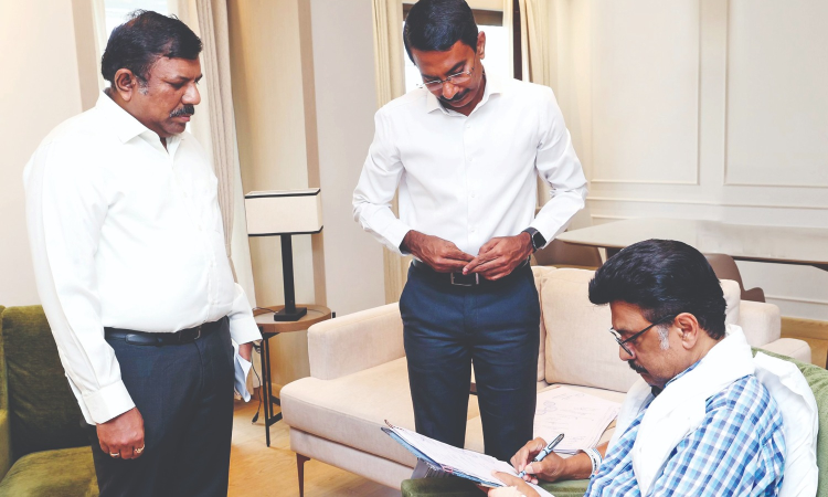 TN CM Stalin joins public grievance camp from hospital bed via video call TN CM Stalin joins public grievance camp from hospital bed via video call