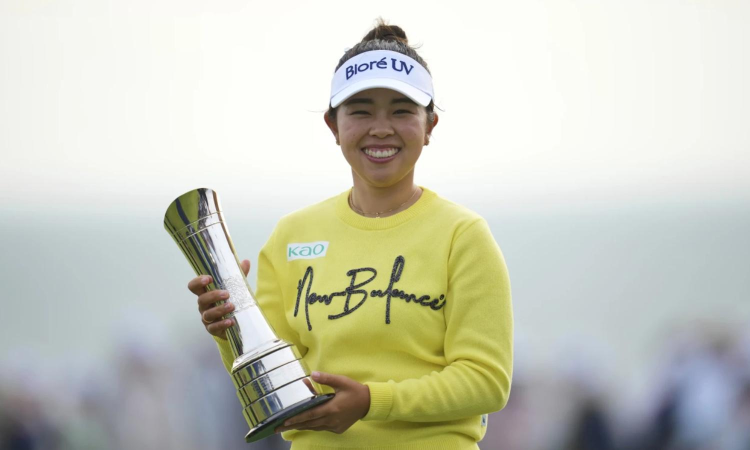 Miyu Yamashita of Japan wins the Womens British Open for her first major title
