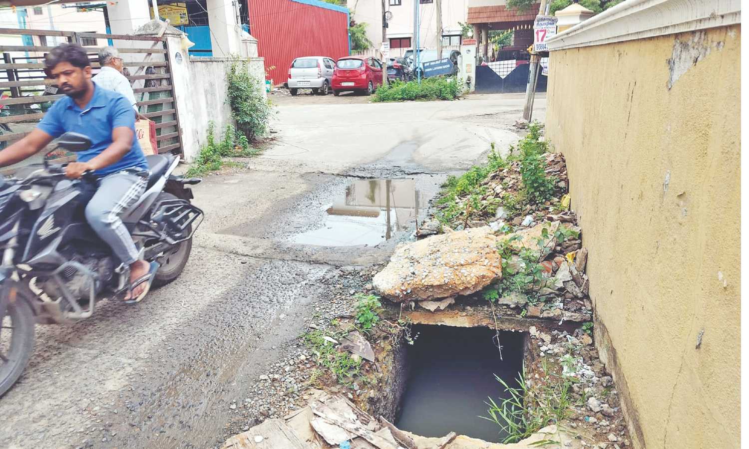 Chennai Citizen Connect: Open drain remains threat to Iyyappanthangal residents Chennai Citizen Connect: Open drain remains threat to Iyyappanthangal residents