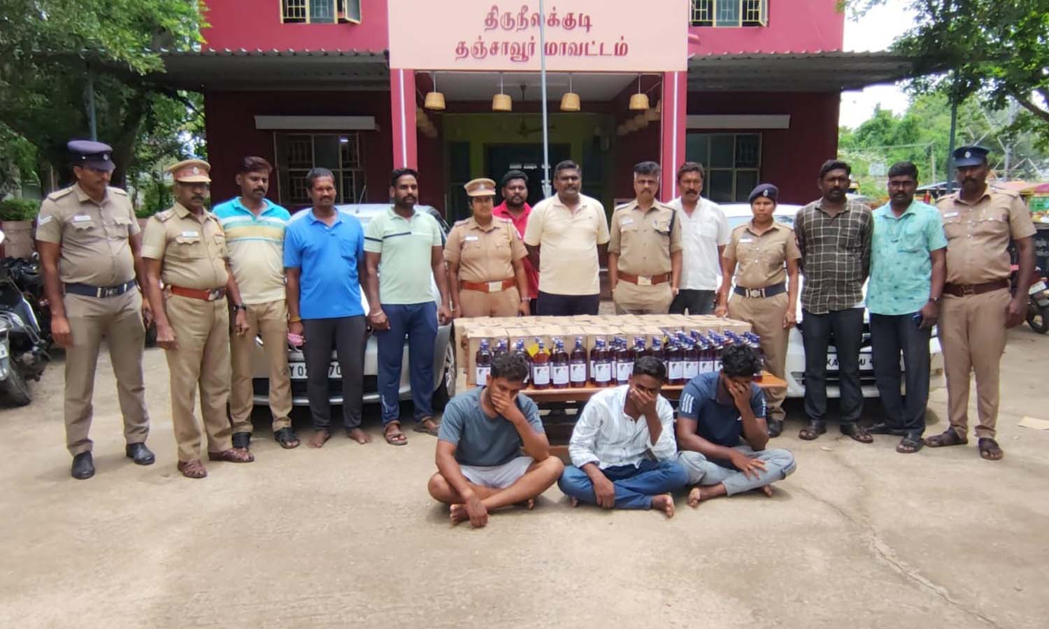 Three held with 310 IMFL bottles smuggled from Puducherry