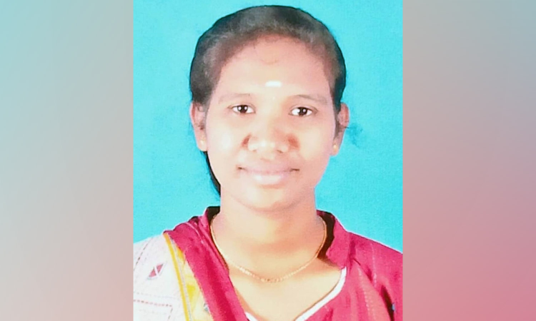 Thanjavur woman flung into air in van-bike collision, dies