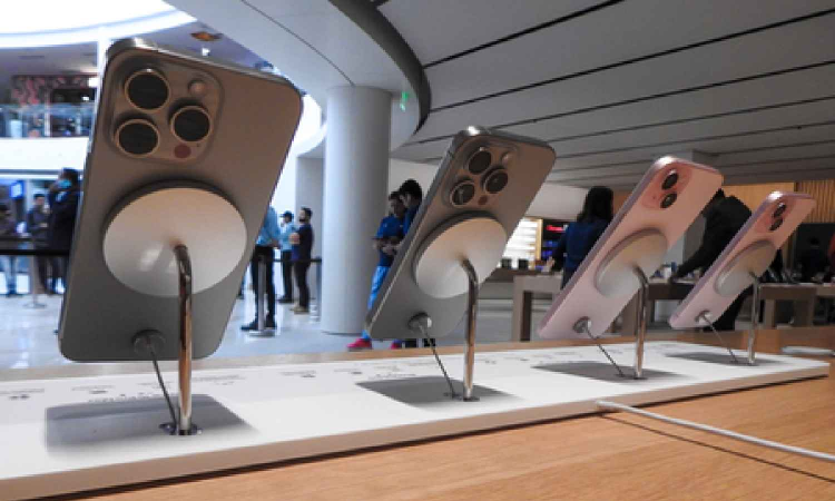 Apples India sales hit record $9 billion in FY25 after retail expansion Apples India sales hit record $9 billion in FY25 after retail expansion