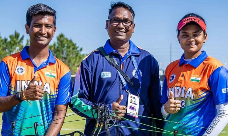 India clinch historic mens compound team gold; Yadav, Jyothi settle for silver in mixed section India clinch historic mens compound team gold; Yadav, Jyothi settle for silver in mixed section