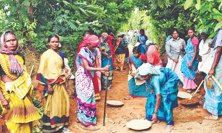 Playing safe may cost TN Rs 5K cr in MGNREGS wages this fiscal Playing safe may cost TN Rs 5K cr in MGNREGS wages this fiscal