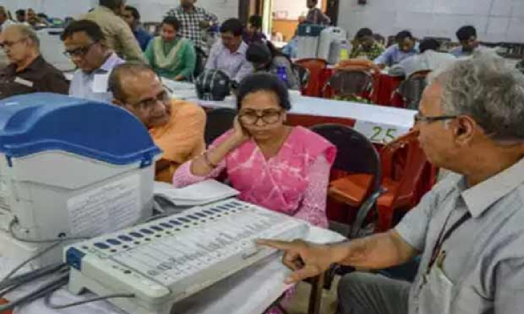 Poll duty exemption welcomed, but pressure continues, say teachers