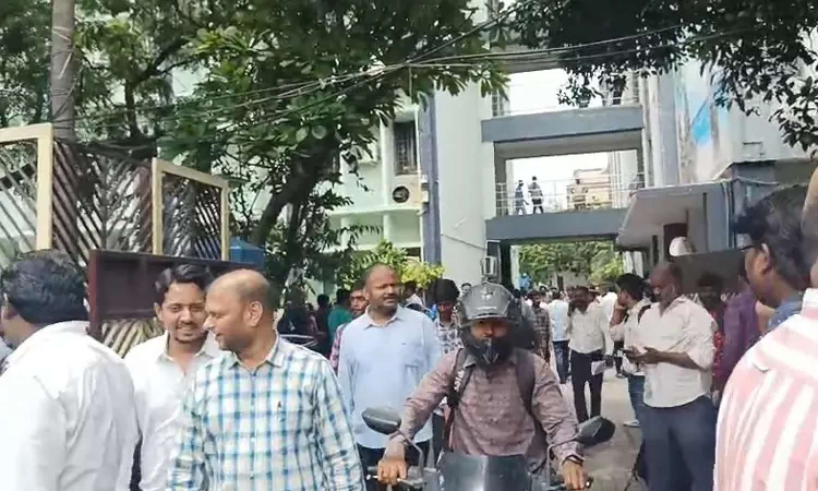 Madras High Court, Customs HQ receive bomb threats