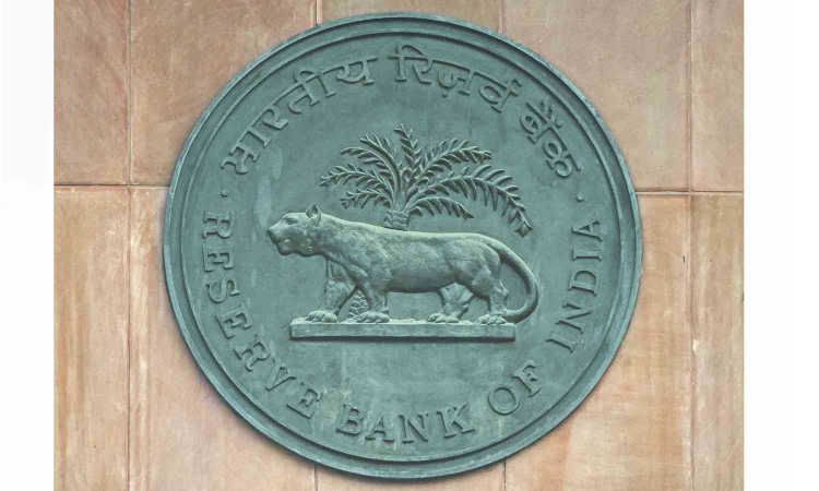 Another 25 bps rate cut best possible option for RBI: SBI study