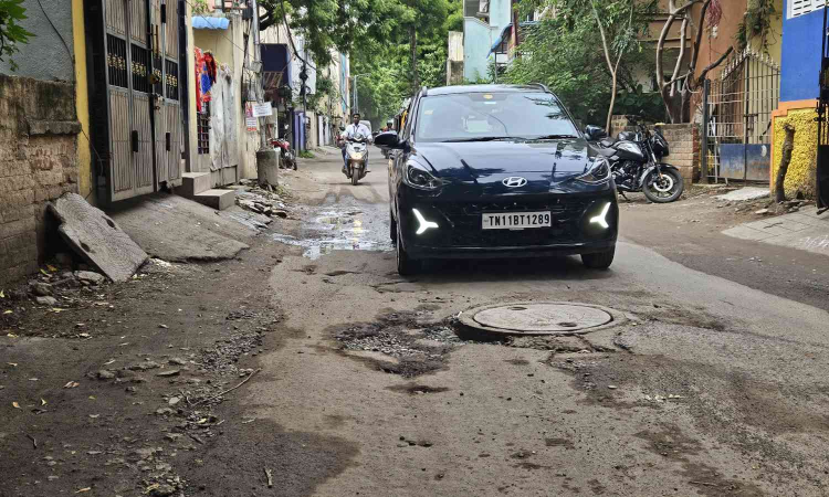 Residents of Taramanis rundown Pillayar Kovil Street urge for permanent solution from civic body