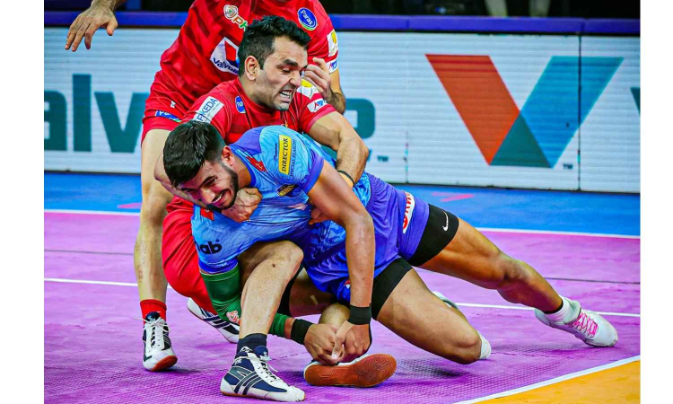 Devank’s Super 10 helps Bengal Warriorz get back to winning ways