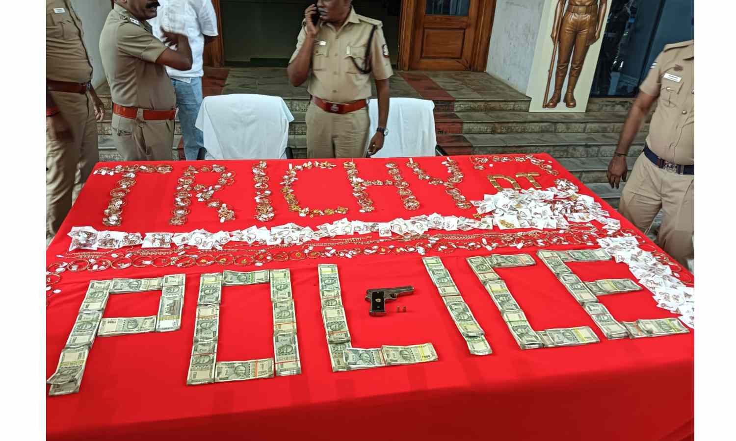 Tiruchy highway heist: 12-member north Indian gang held; 97% of gold recovered Tiruchy highway heist: 12-member north Indian gang held; 97% of gold recovered